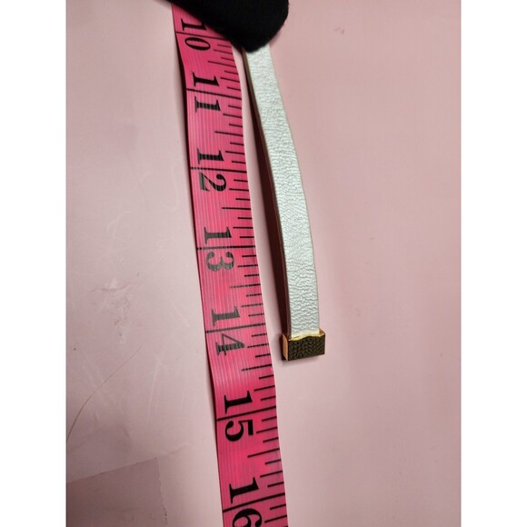 RUSTIC CUFF BRACELET WHITE LEATHER WRAP GOLD MAGNETIC CLOSURE RC WESTERN NEUTRAL - Picture 7 of 9